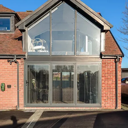 The Deer View Apartman Selby